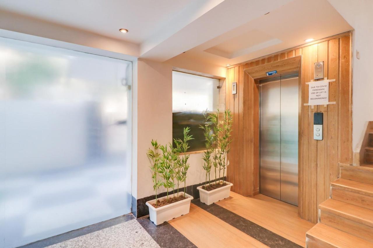 Townhouse 939 Hotel Gagan Inn Near Satyam Inox Patel Nagar Ню Делхи Екстериор снимка